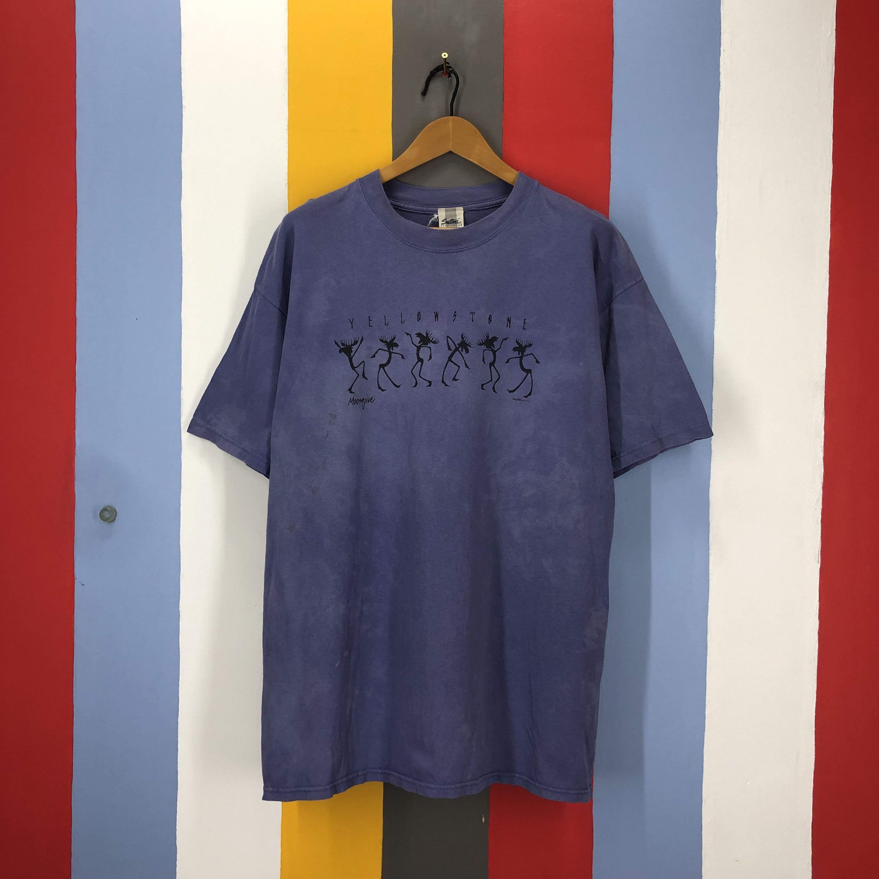 Vintage 90s MOOSEJIVE YELLOW STONE by SUTTONS T Shirt #1522/AZ Size US XL / EU 56 / 4 - 1 Thumbnail