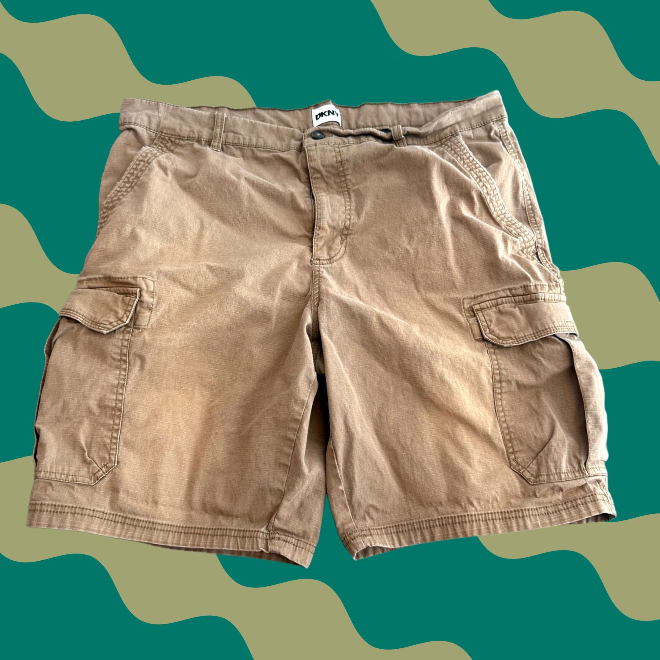 DKNY VINTAGE Dkny Cargo Shorts Men's 36 Brown Tan Khaki Summer Skate Casual 1990s Mens Brown Tan Khaki Cargo Shorts Ends Size US 36 / EU 52 - 1 Thumbnail