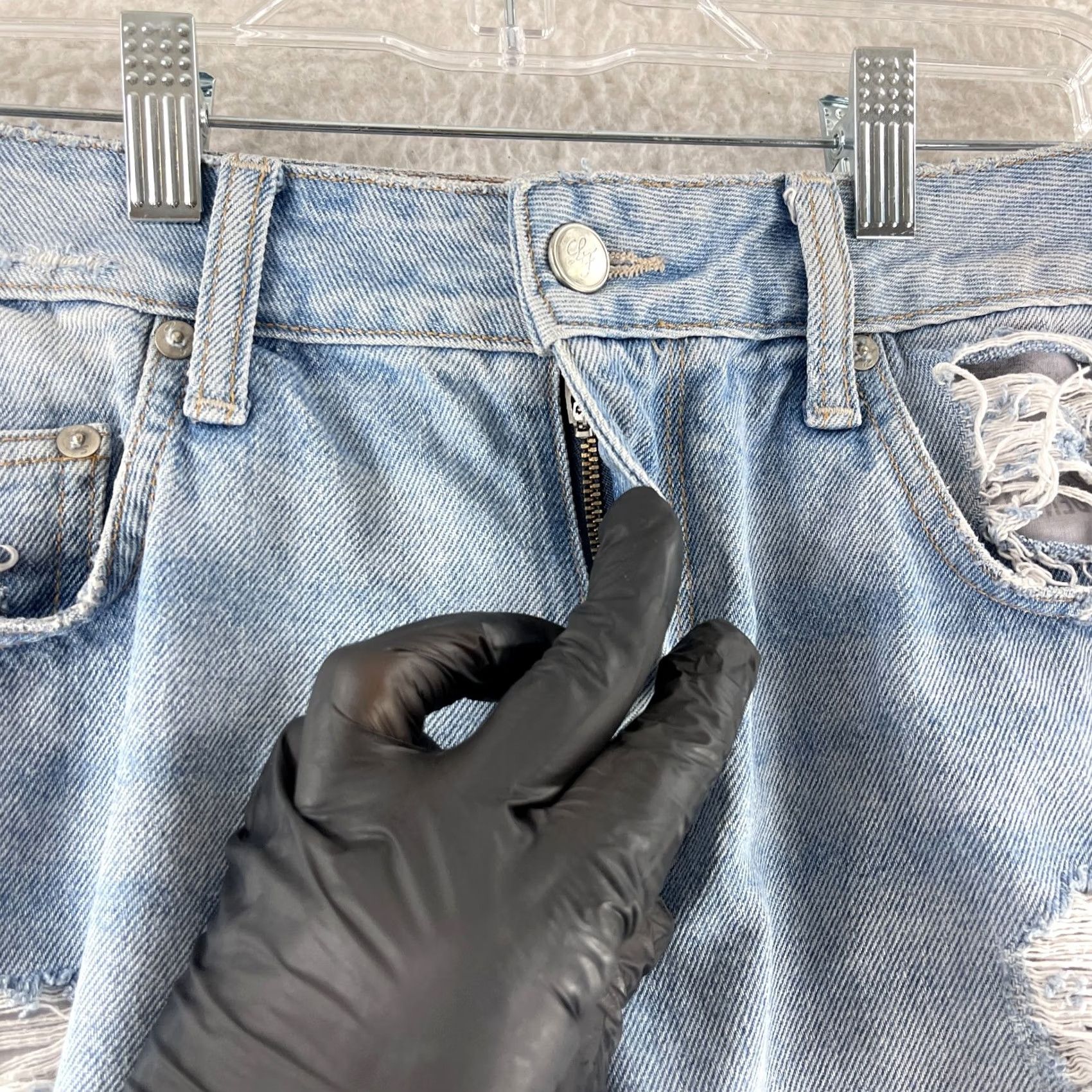Vintage Lovers + Friends Jeremy Boyfriend Jeans Womens Size 25 Blue Destroyed High-Rise Jeans Size 42" / US 20 - 5 Thumbnail