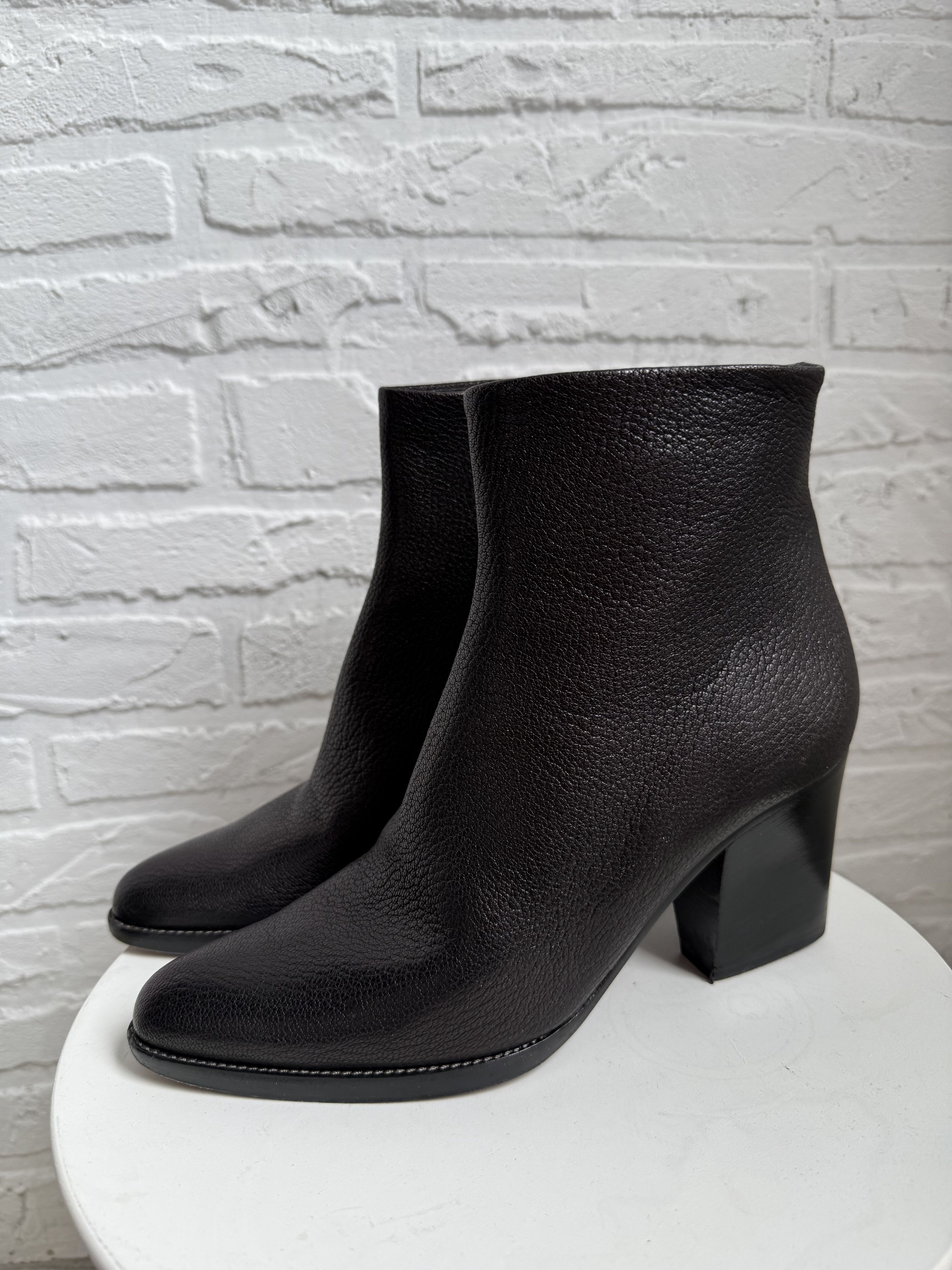 Jil Sander Jil Sander Black Leather Ankle Boots Size US 6 / IT 36 - 8 Thumbnail
