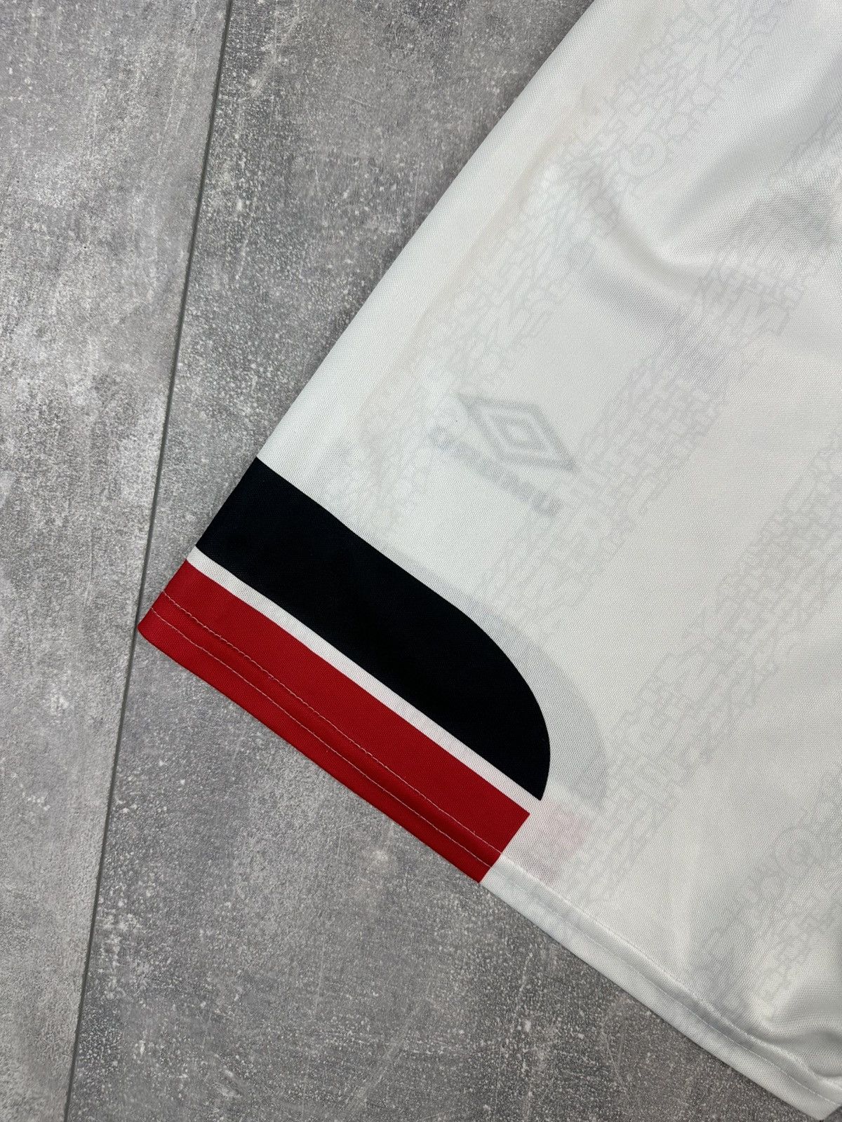 Umbro Umbro Manchester United 1994/96 Home Soccer Short Size US 34 / EU 50 - 11 Thumbnail