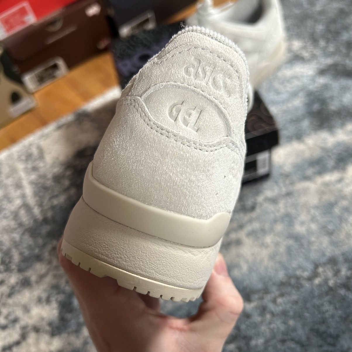 Asics × Kith × Ronnie Fieg 1201A224-402 FW20 KXTH GEL LYTE iii “THE PALETTE” CHALK Size US 8.5 / IT 38.5 - 6 Thumbnail