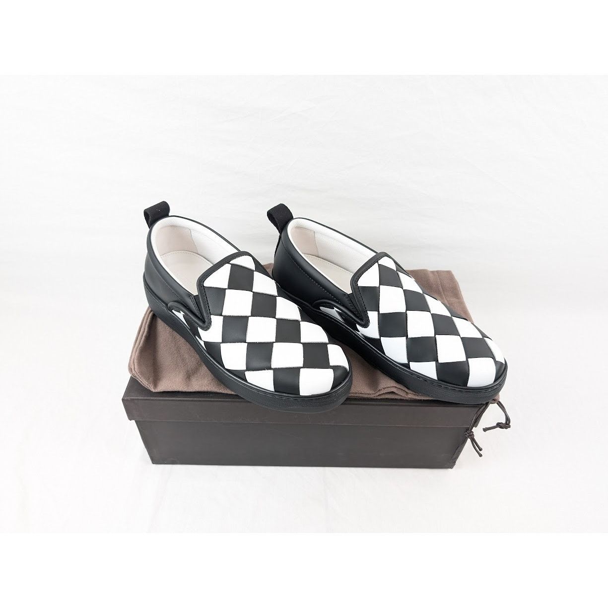 Bottega Veneta o1rshd1 Bolt Calf Intrecciato Sneakers in Nero / Optic White Size US 7.5 / EU 40-41 - 21 Thumbnail