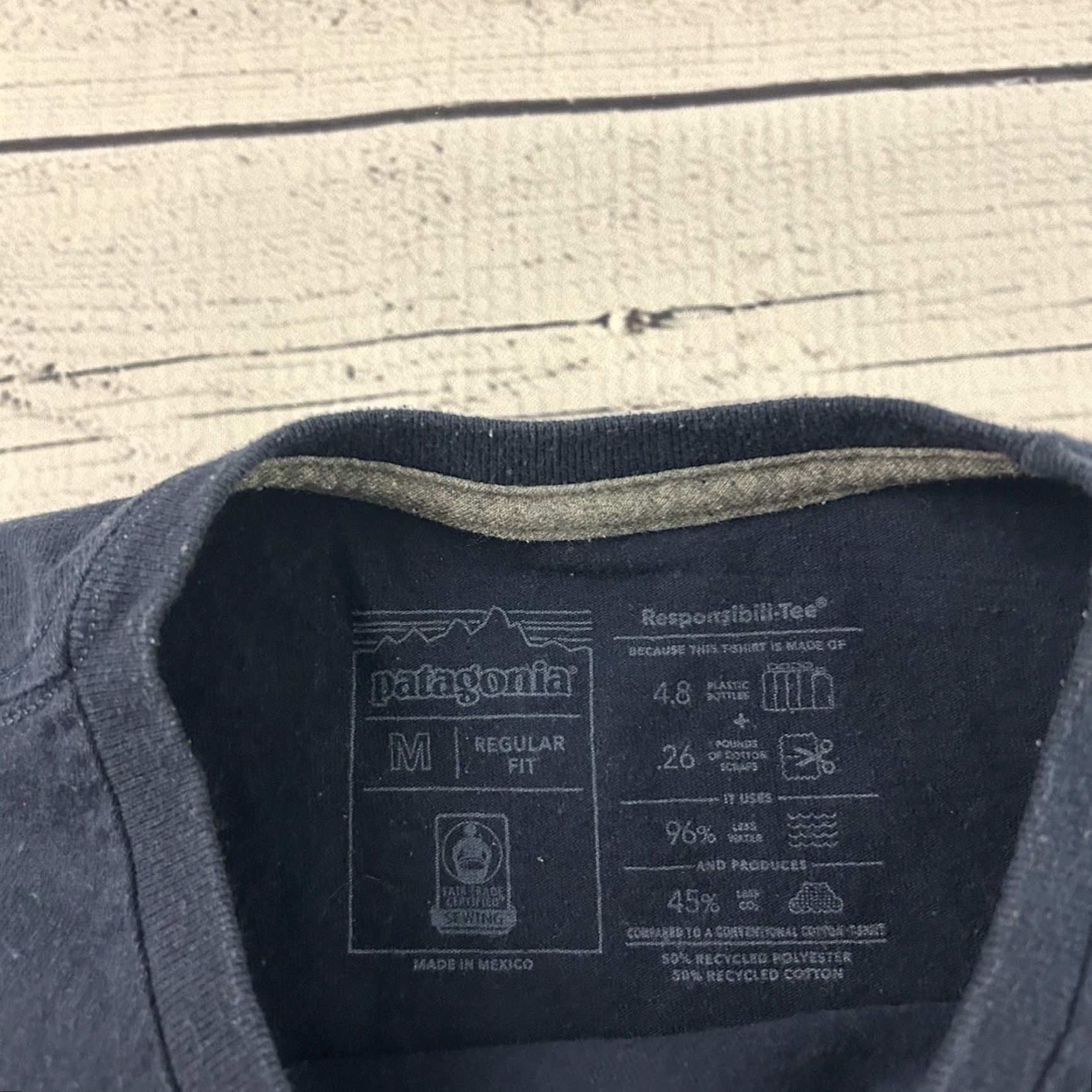 Patagonia Patagonia Blue Fitz Roy Short Sleeve T Shirt Men's M Regular Fit Size US M / EU 48-50 / 2 - 3 Thumbnail