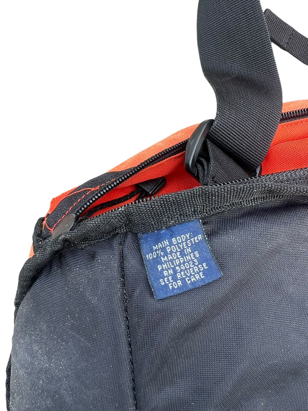 Gap Vintage 90s GAP Cross body Gorpcore Bag Size ONE SIZE - 23 Thumbnail