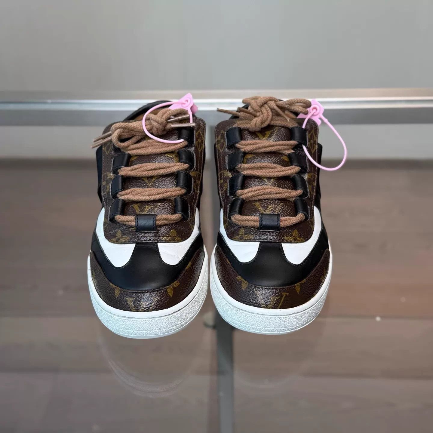Louis Vuitton LV Monogram Color Blocked Sneaker 39 98 Size US 8.5 / IT 38.5 - 2 Thumbnail