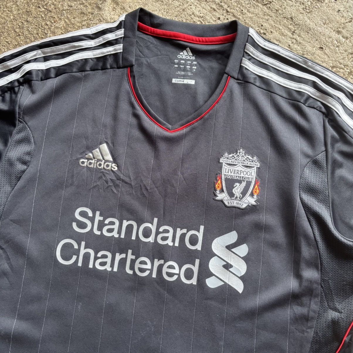 Adidas 2011-12 Liverpool Away Shirt Size US L / EU 52-54 / 3 - 2 Thumbnail