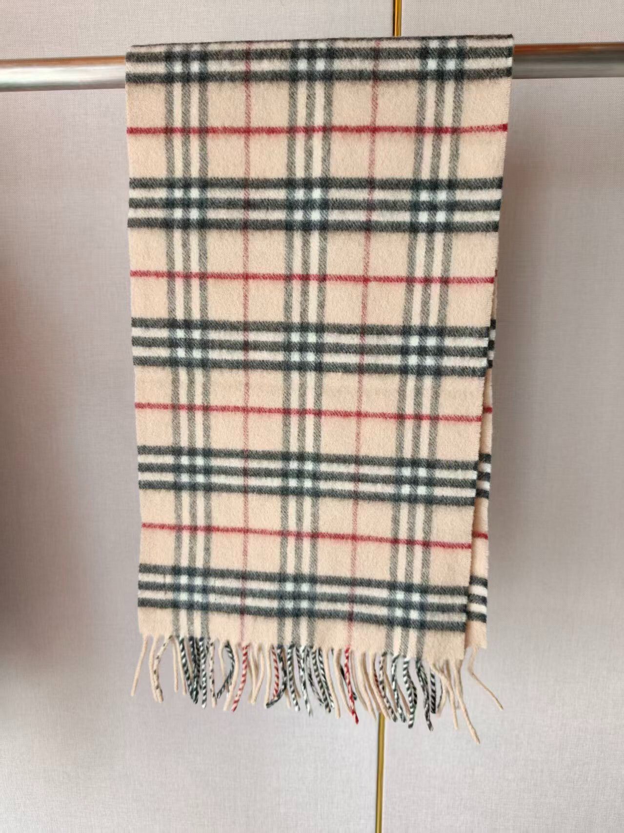 Burberry Burberry Authentic Check Scarf Size ONE SIZE - 1 Thumbnail