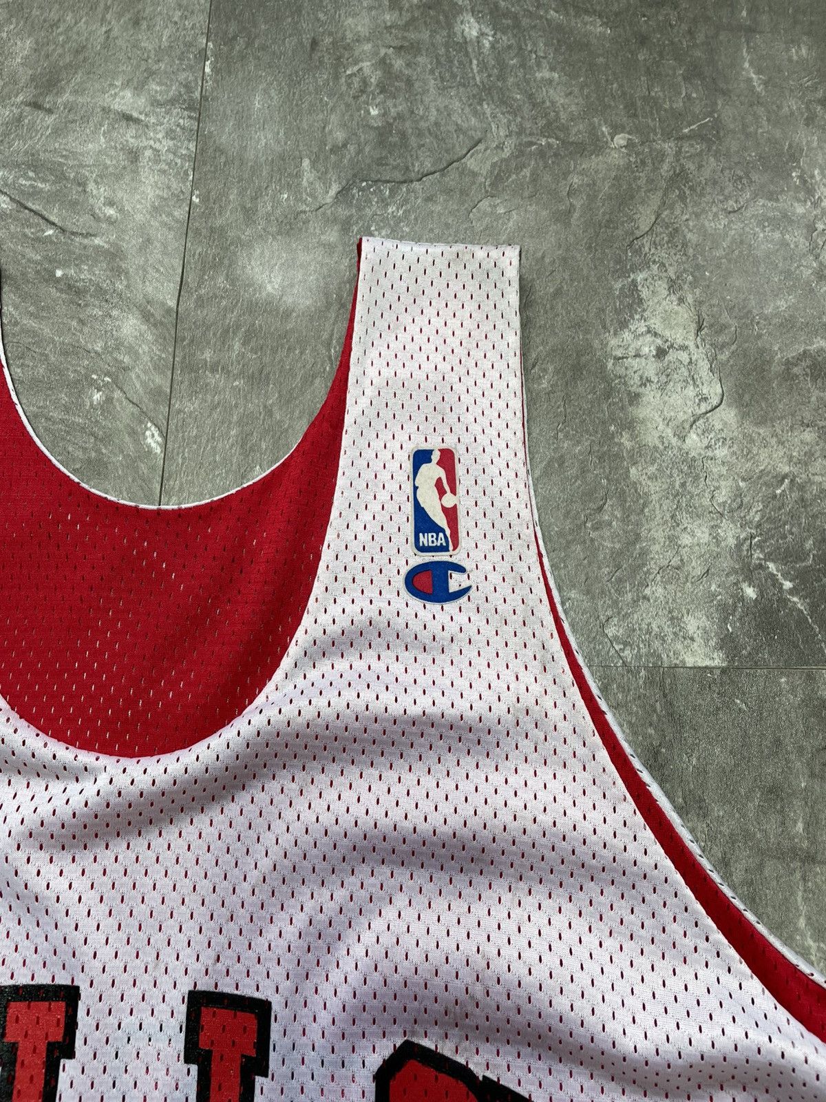 Champion Champion Chicago Bulls Reversible Jersey 90s Vintage Size US XL / EU 56 / 4 - 10 Thumbnail