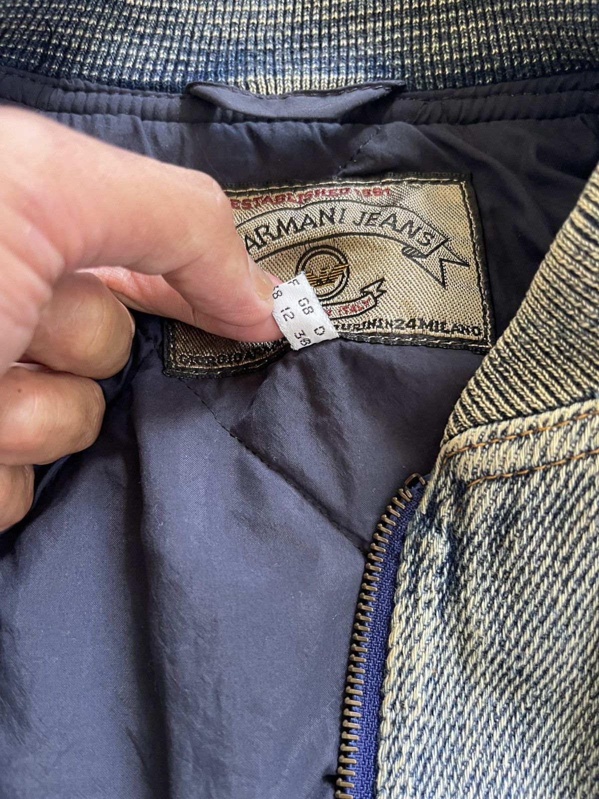 Giorgio Armani Vintage Armani Jeans Denim Bomber Jacket Size US M / EU 48-50 / 2 - 21 Thumbnail