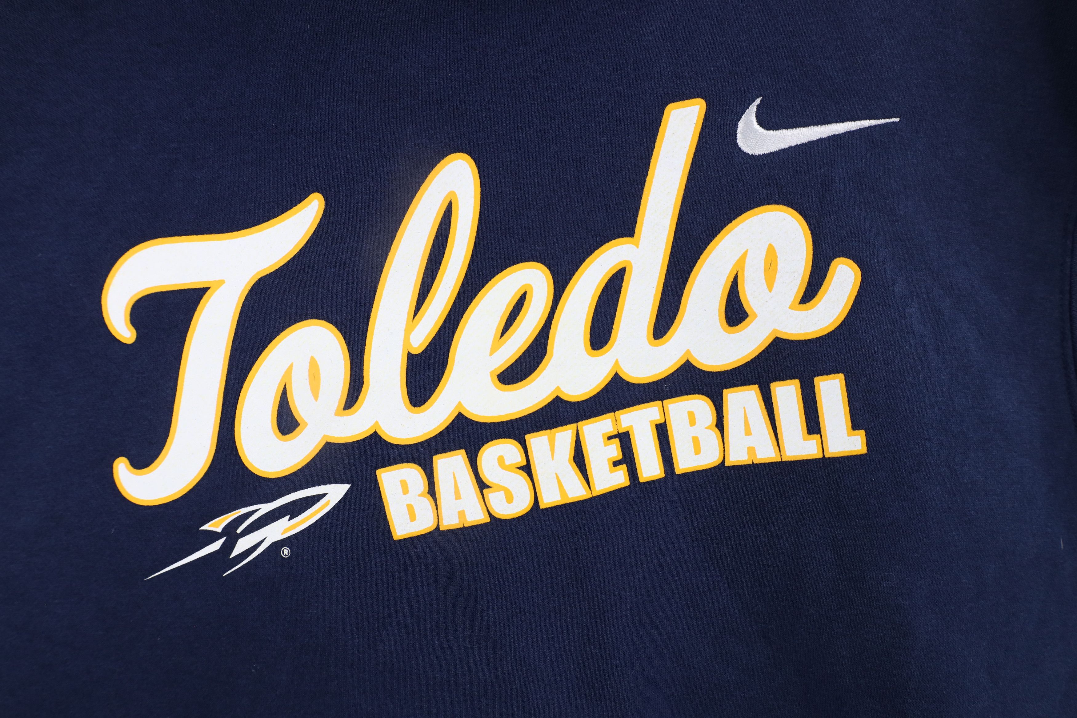Nike × Vintage Nike University of Toledo Basketball Hoodie Sweatshirt Size US M / EU 48-50 / 2 - 5 Thumbnail