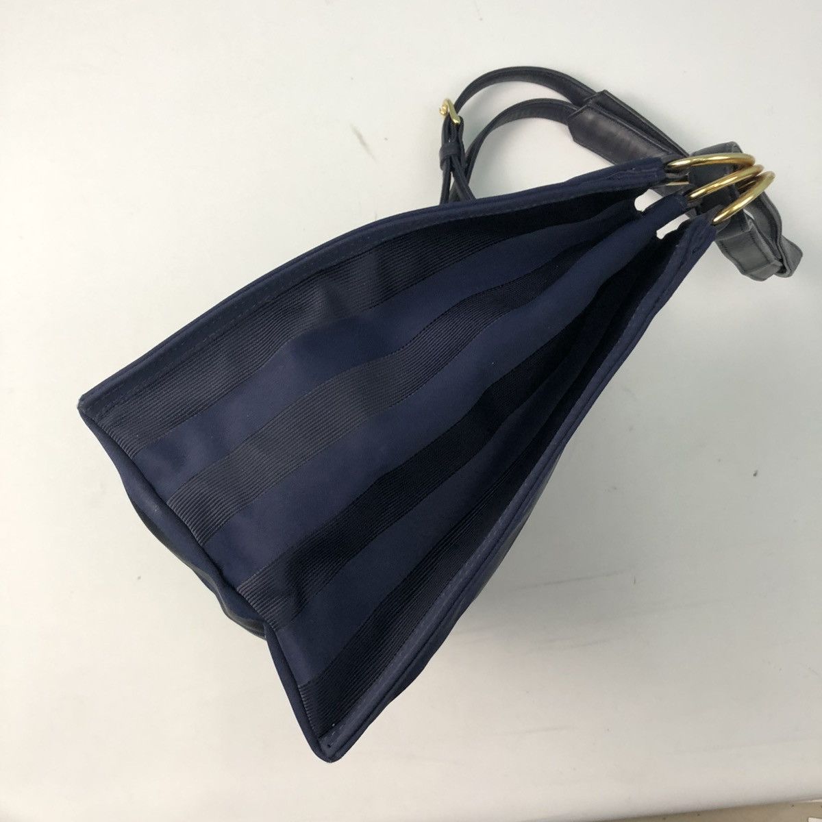 Valentino ‼️YES‼️ VALENTINO GARAVANI SPORT SHOULER BAG Size ONE SIZE - 5 Thumbnail