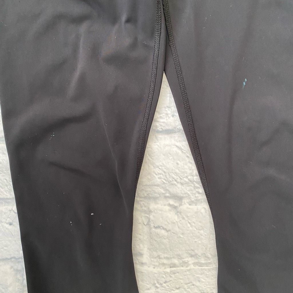Other Fabletics Demi Lovato & 90 degrees women XS pull on fitted leggings black purple Size 26" / US 2 / IT 38 - 3 Thumbnail