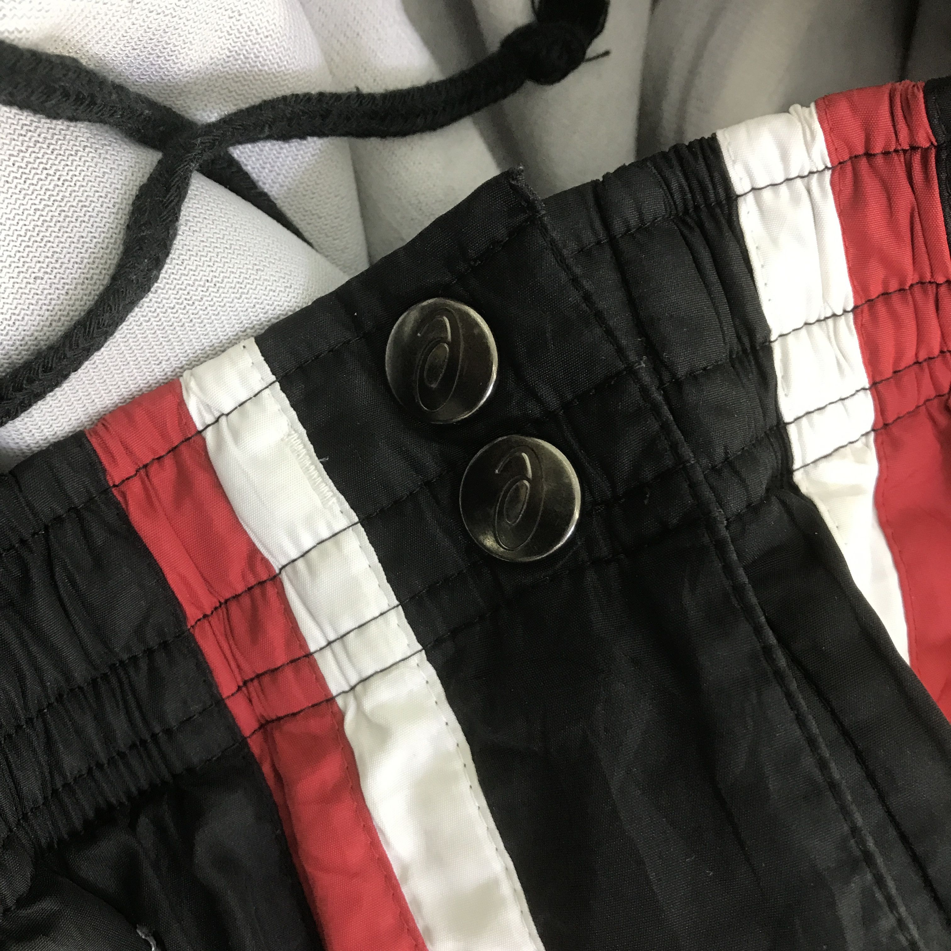 Asics ASICS SNAP BUTTON DESIGN TRACK PANTS SWEATPANTS K130B3 Size US 28 / EU 44 - 15 Thumbnail