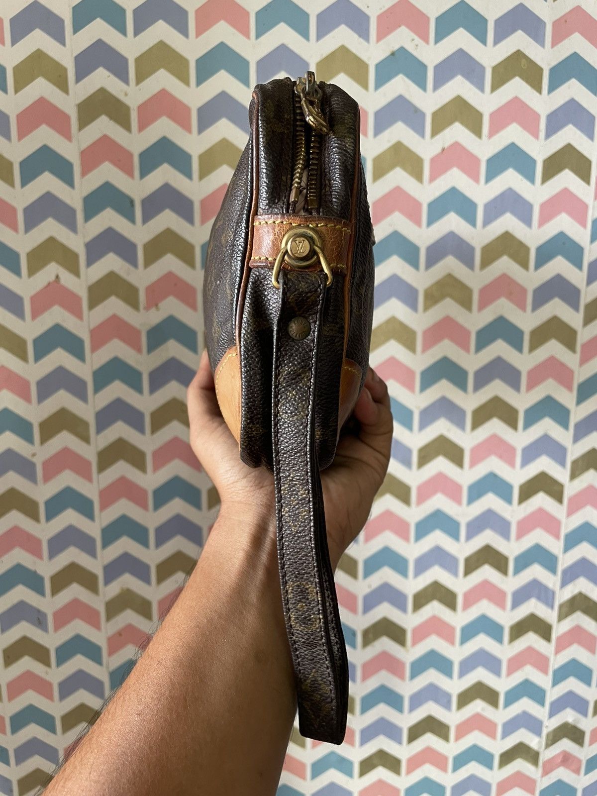 Louis Vuitton VINTAGE LOUIS VUITTON CLUCT BAG Size ONE SIZE - 3 Thumbnail