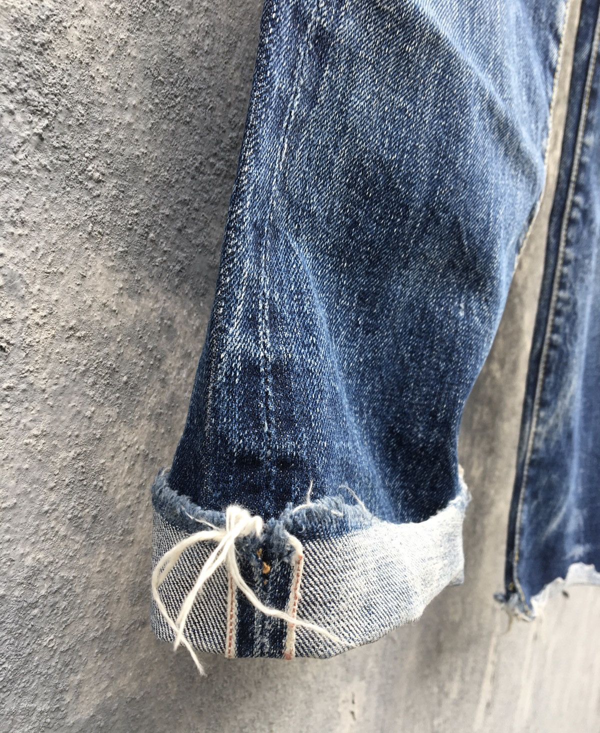 Hysteric Glamour Hysteric Glamour Distressed With Stud Selvedge Jeans Size US 31 - 17 Thumbnail