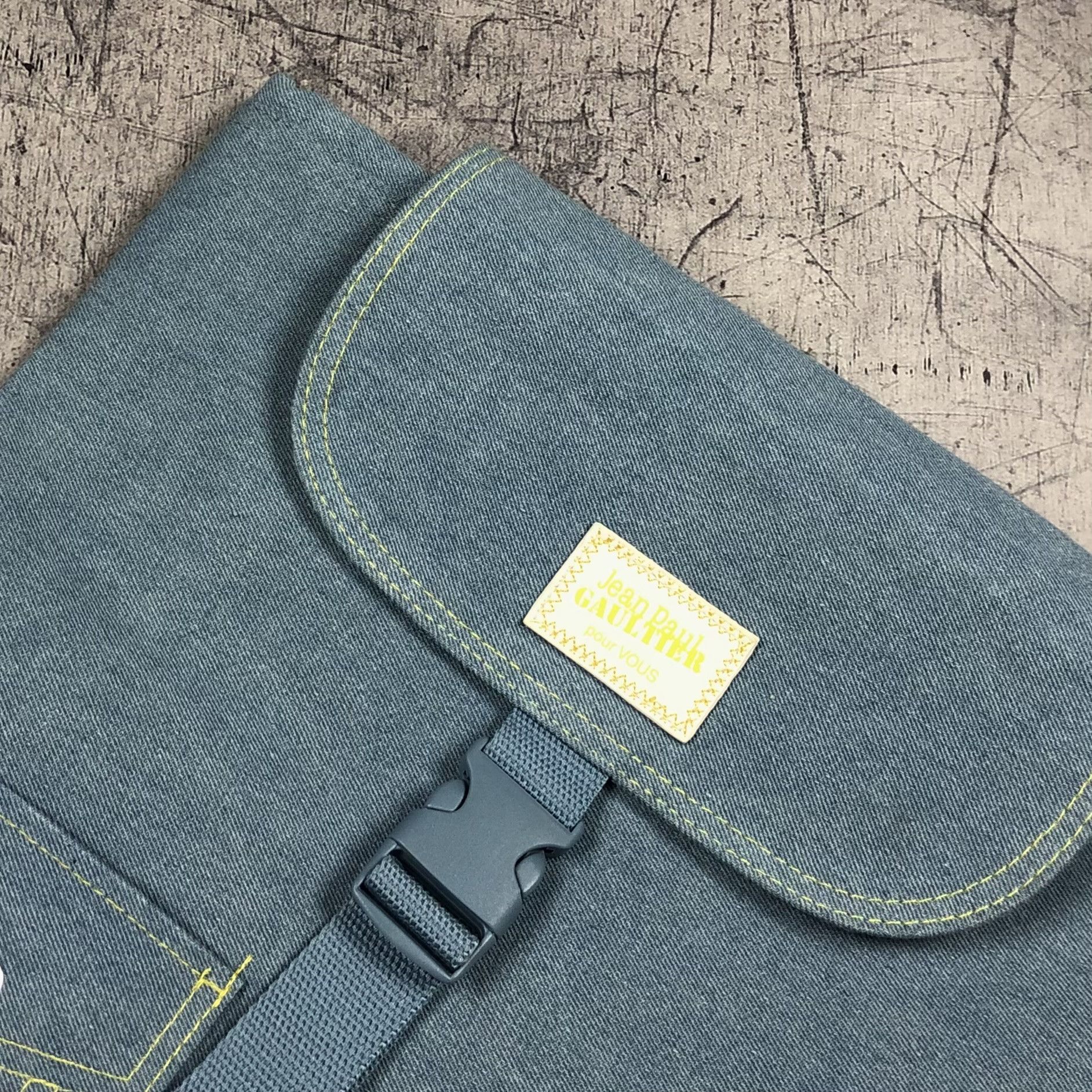 Jean Paul Gaultier Vintage Jean Paul Gaultier Pour VOUS Bag Size ONE SIZE - 3 Thumbnail