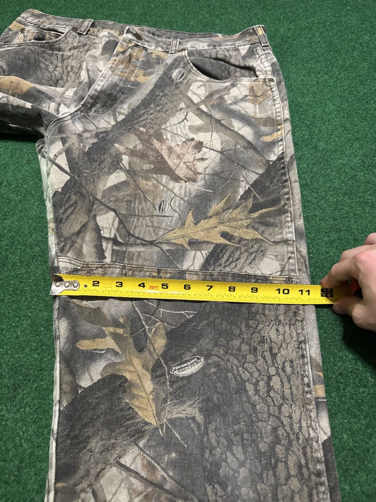 Realtree Vtg Y2K Wrangler Realtree Baggy Skater Hip Hop Camo Pants Size US 37 - 8 Thumbnail
