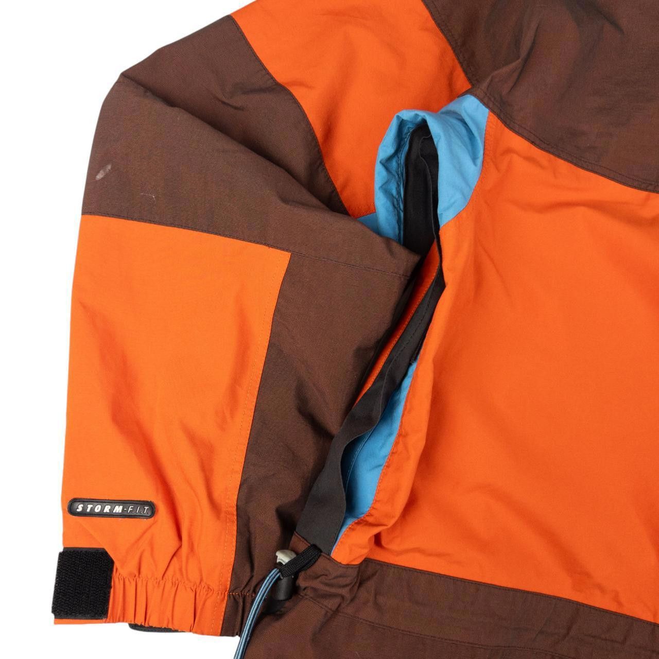 Nike Vintage Nike ACG Stormfit Snowboarding Jacket Size L Size US L / EU 52-54 / 3 - 6 Thumbnail