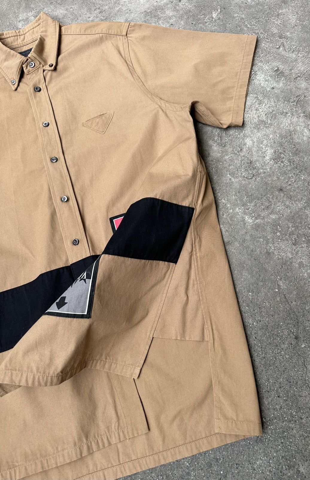 Prada Prada - S/S20 Oversized Patches Button Down - Emblem Logo Size US M / EU 48-50 / 2 - 7 Thumbnail