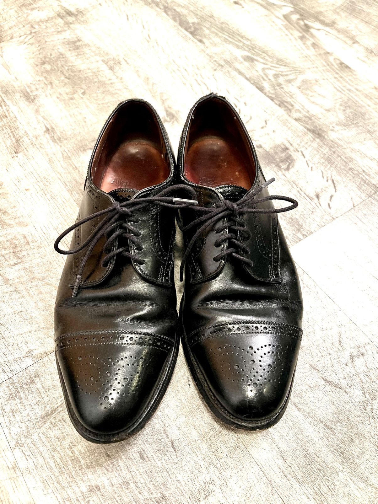 Allen Edmonds Allen Edmonds Oxford Size US 10.5 / EU 43-44 - 1 Thumbnail