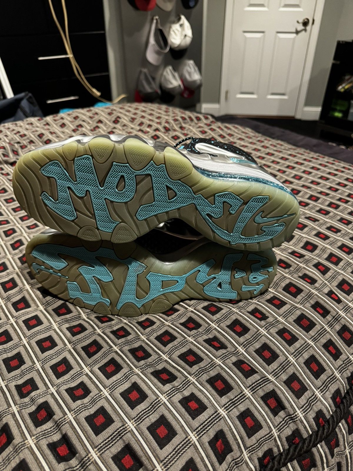Nike Barkley Posite Max Metallic Size US 13 / EU 46 - 5 Thumbnail