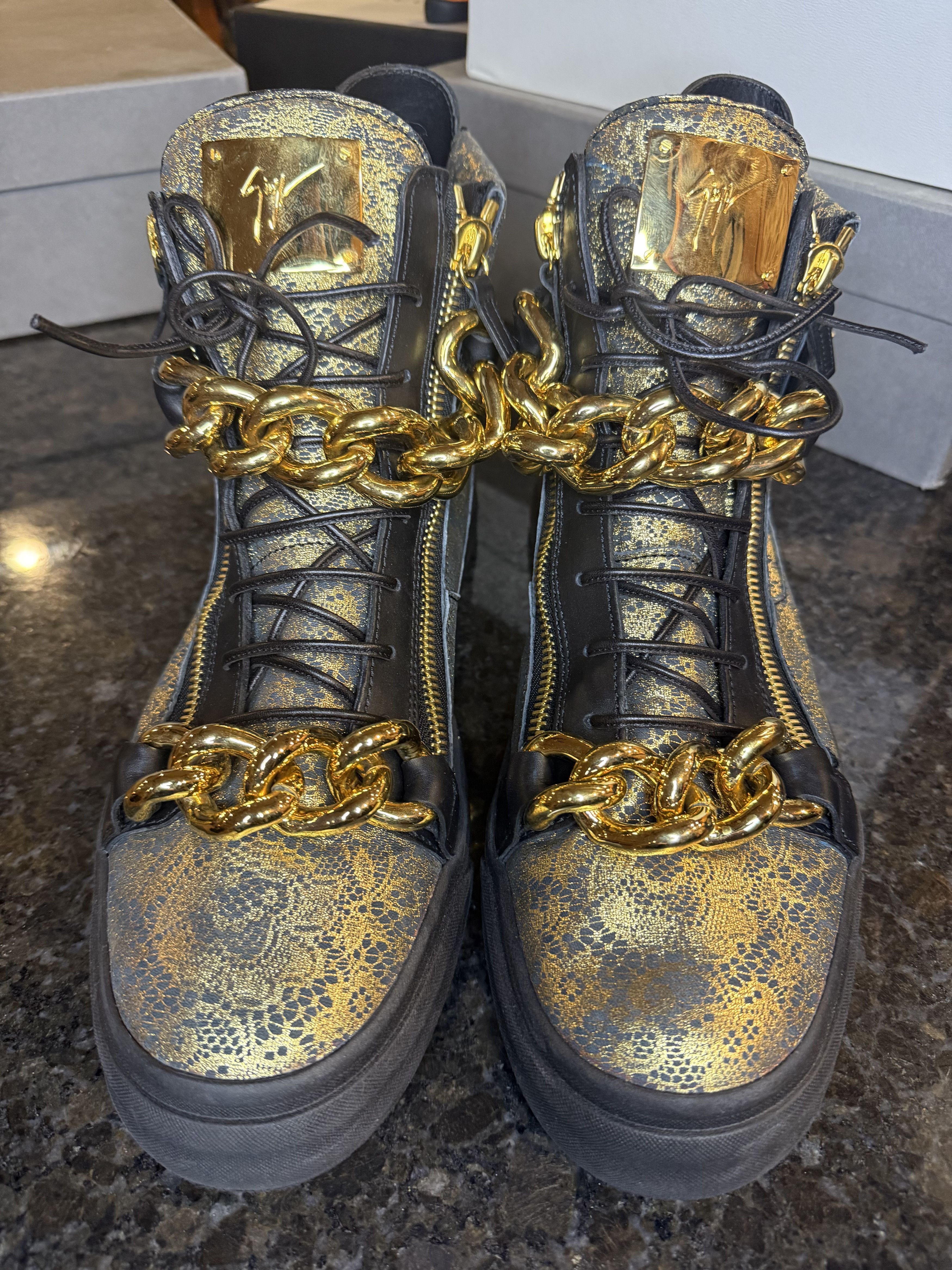 Giuseppe Zanotti BLK/GLD chain Giuseppe sneakers Size US 15 / EU 48 - 1 Thumbnail