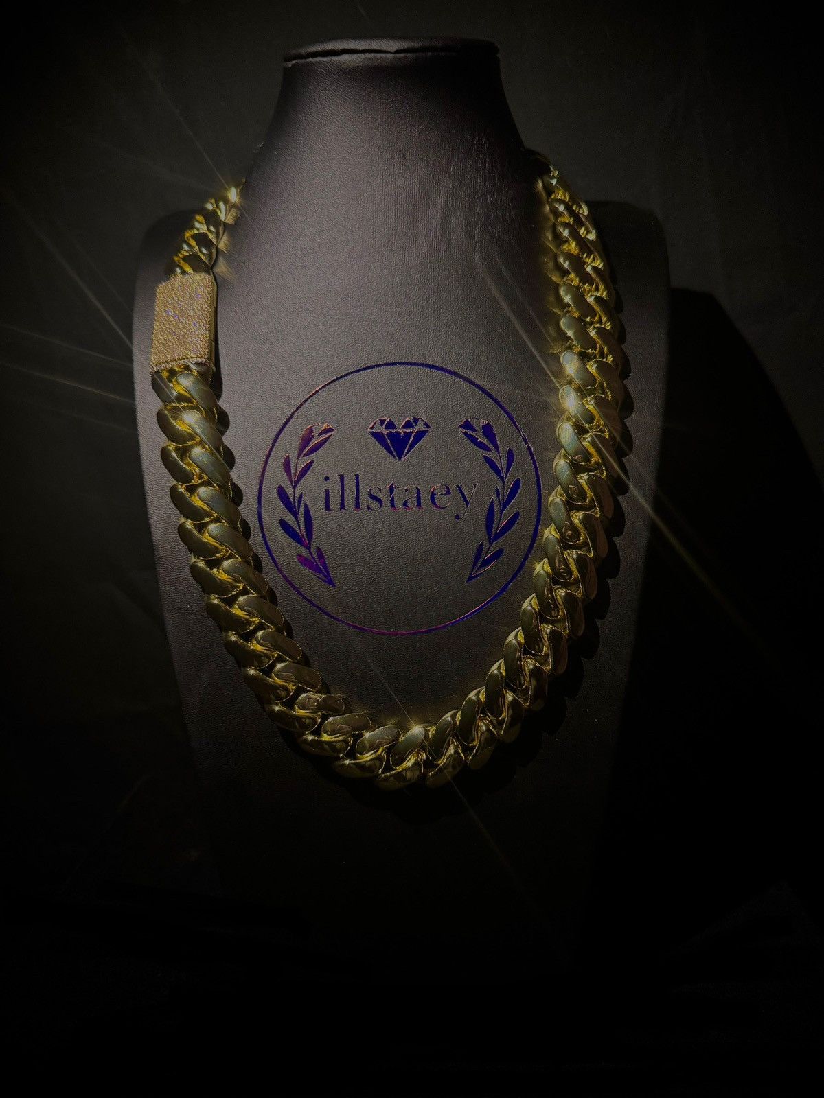 Designer Gold Miami Cuban Link Chain 20mm 24inch Size ONE SIZE - 1 Thumbnail