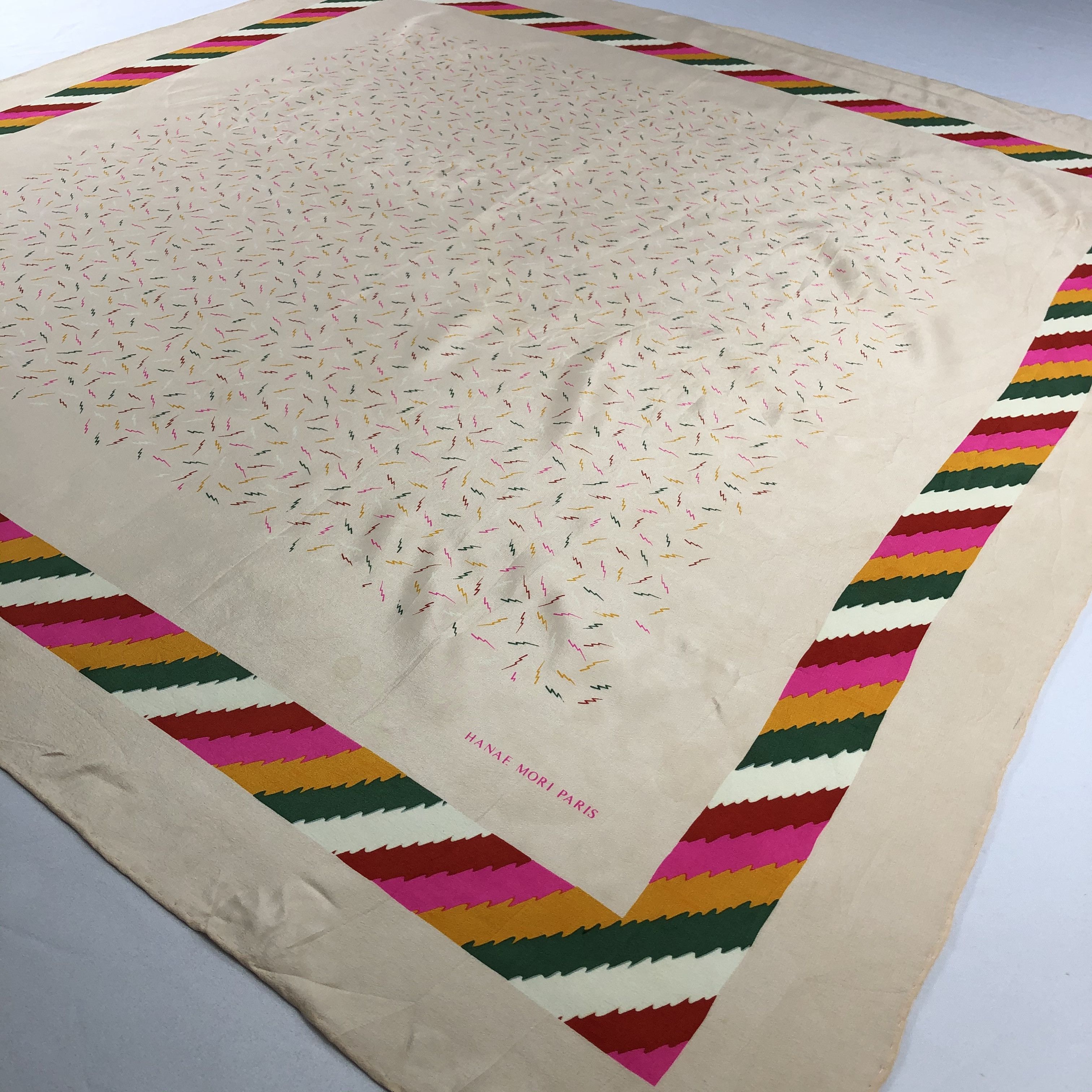 Hanae Mori Vintage Hanae Mori Silk Scarf Size ONE SIZE - 3 Thumbnail