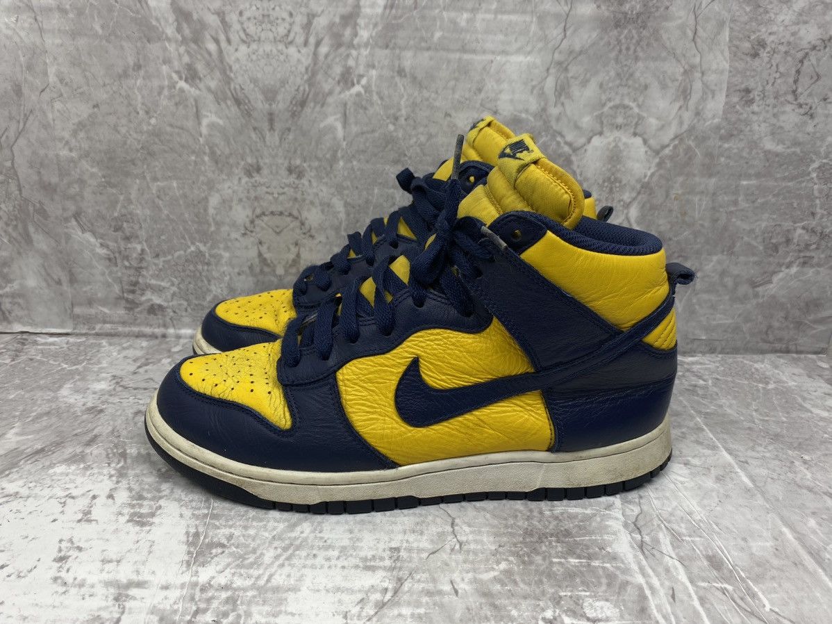 Nike Nike Dunk High Michigan 2016 Size US 9 / EU 42 - 3 Thumbnail