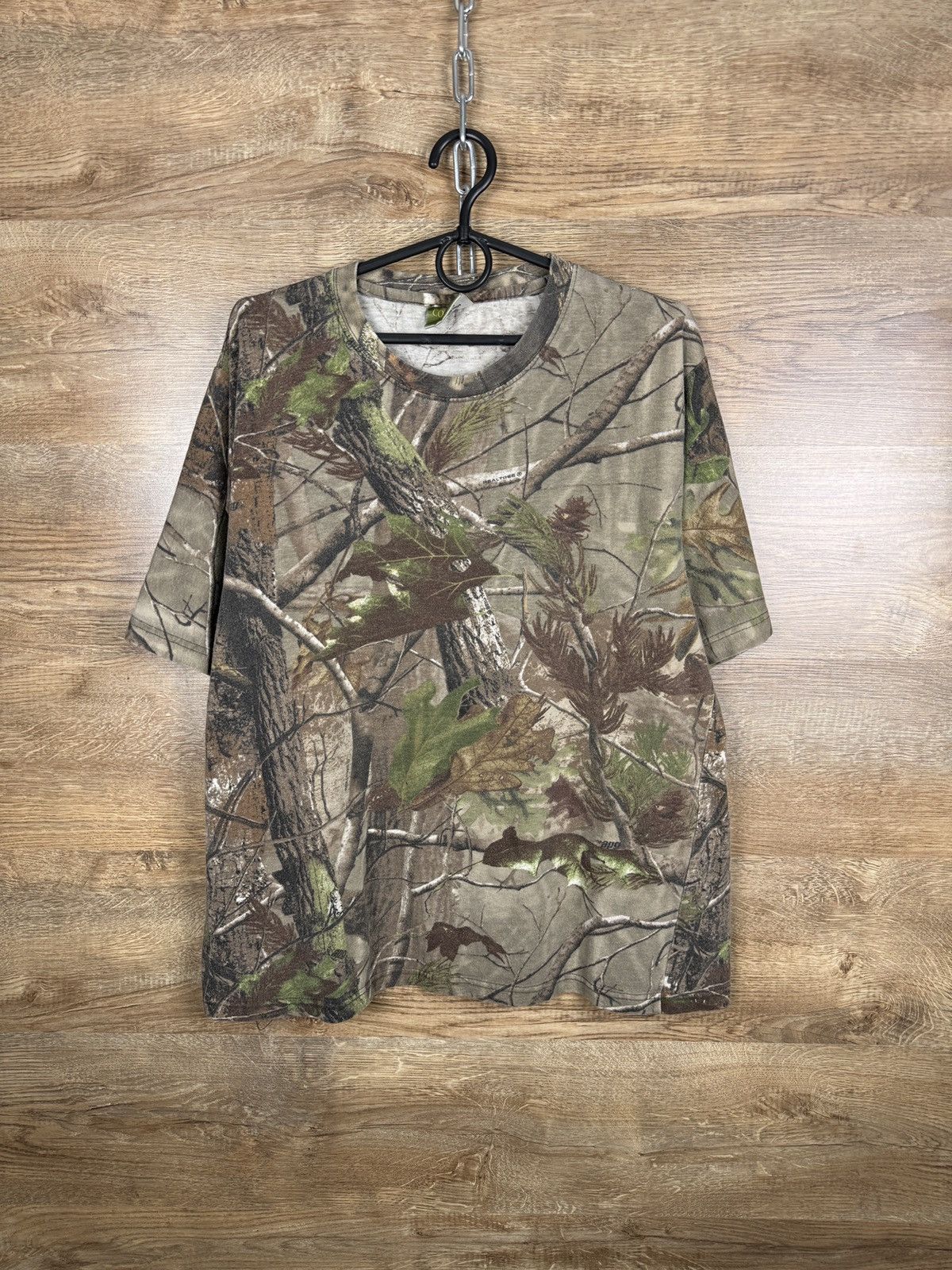 Vintage Vintage Real Tree T Shirt Large tee camo mens streetwear Size US L / EU 52-54 / 3 - 1 Thumbnail