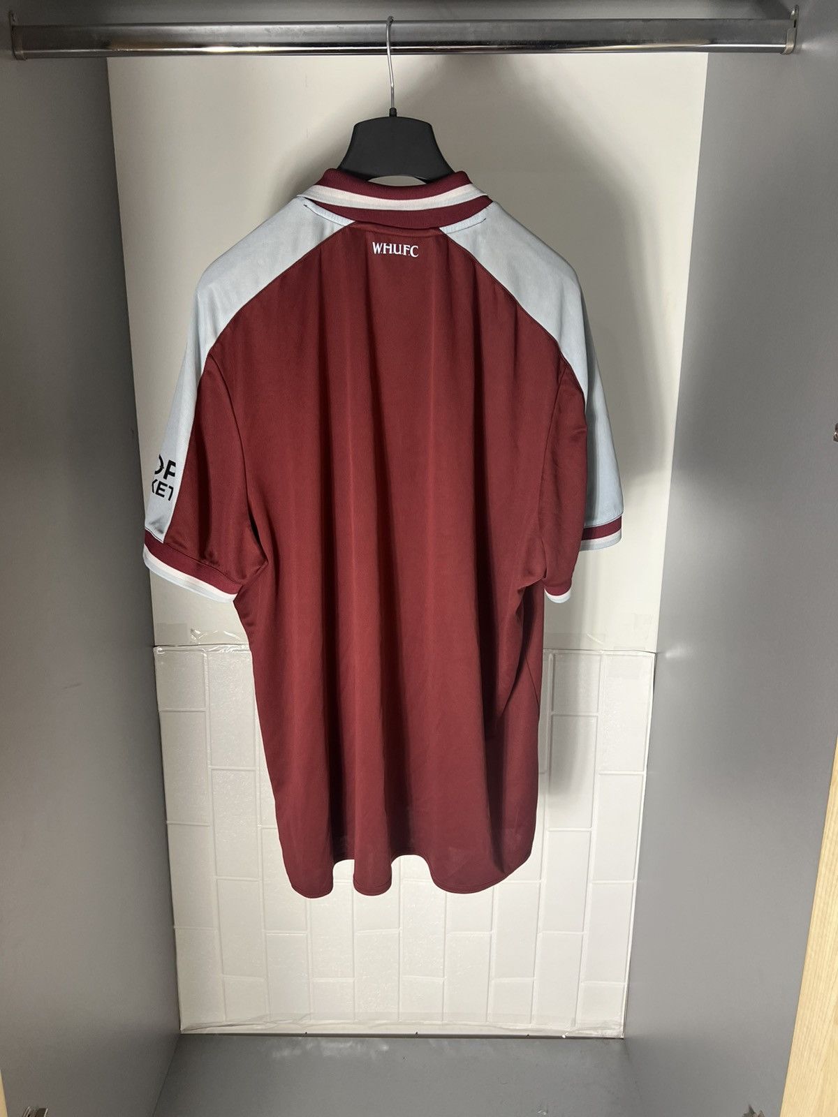 Vintage VERY RARE UMBRO FC WEST HAM UNITED ENGLAND SOCCER JERSEY 90s Size US XXL / EU 58 / 5 - 10 Thumbnail