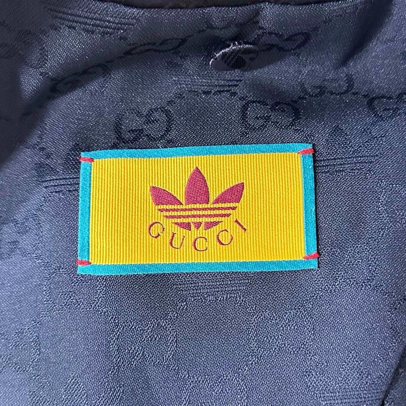 Gucci Gucci Adidas co-branded logo dark pattern full print suit j Size US M / EU 48-50 / 2 - 6 Thumbnail