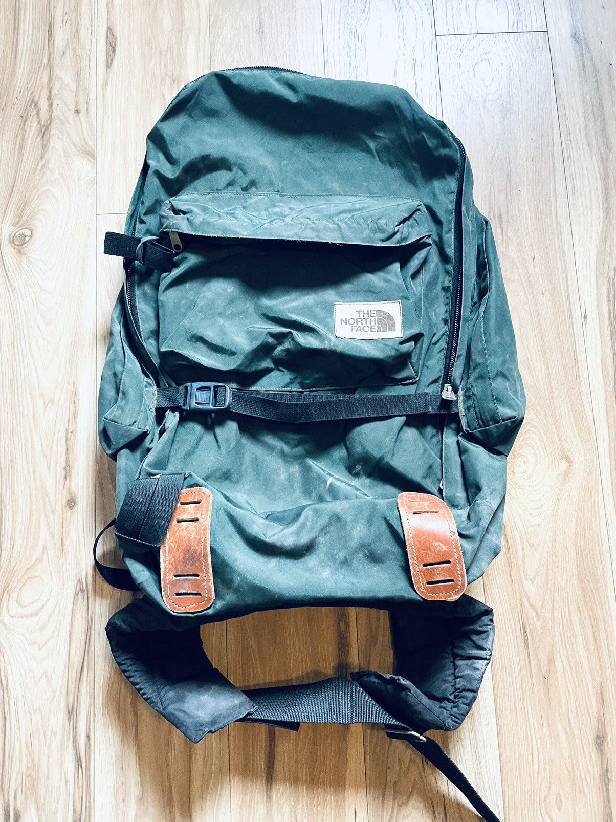 The North Face × Vintage Vintage 70’s north face hiking pack Size ONE SIZE - 1 Thumbnail