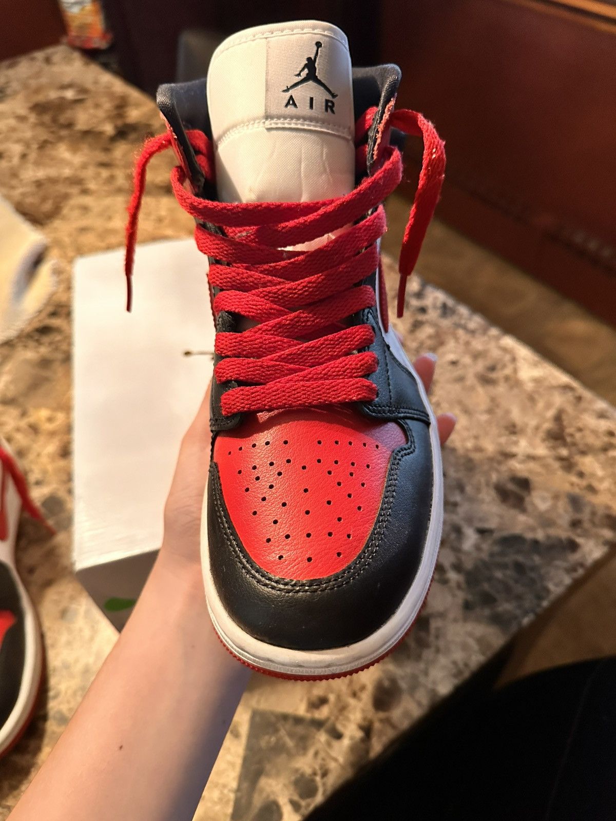 Nike Nike Air Jordan Mid 1 “Alternate Bred Toe” Size US 8 / IT 38 - 6 Thumbnail
