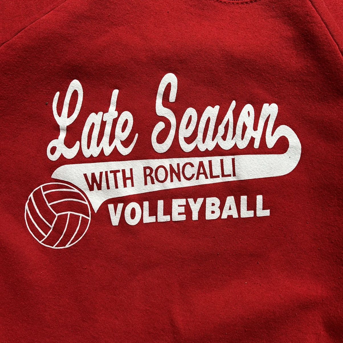 Fruit Of The Loom 90’s roncalli volleyball sweatshirt Size US XL / EU 56 / 4 - 4 Thumbnail