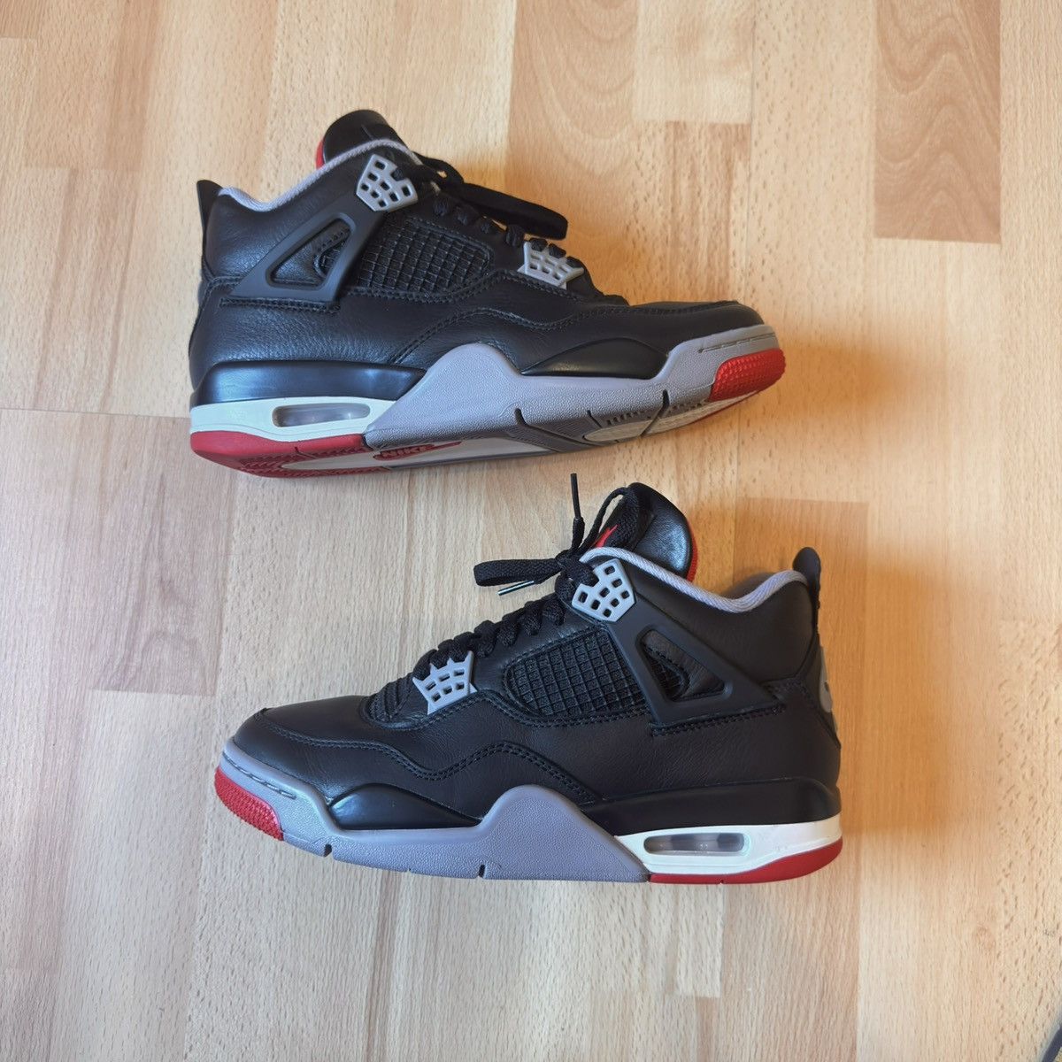 Jordan Brand Jordan 4 bred reimagined Size US 7.5 / EU 40-41 - 3 Thumbnail