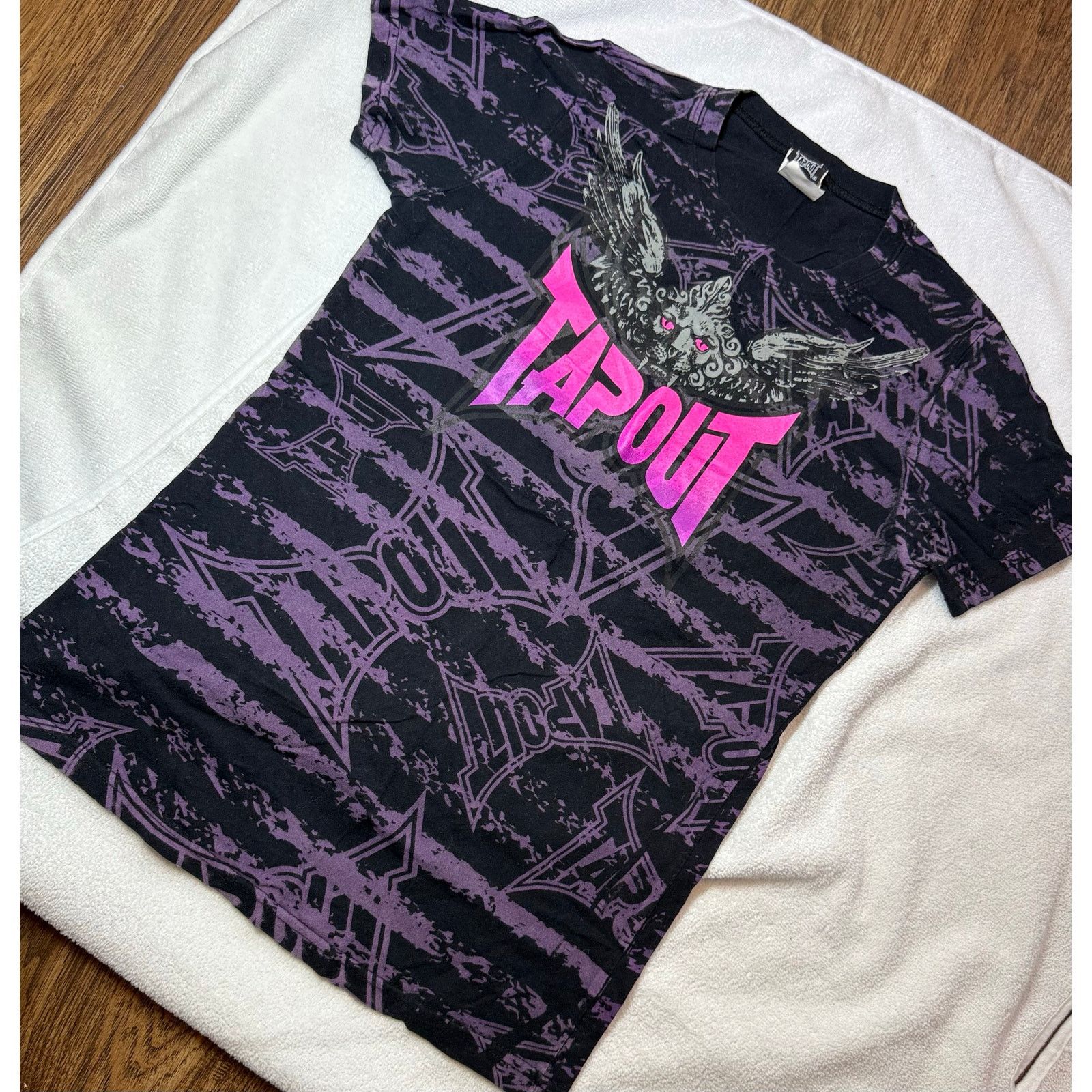 Tapout Vintage Tapout Size L Slim Black Pink All Over Print RARE Size L / US 10 / IT 46 - 1 Thumbnail