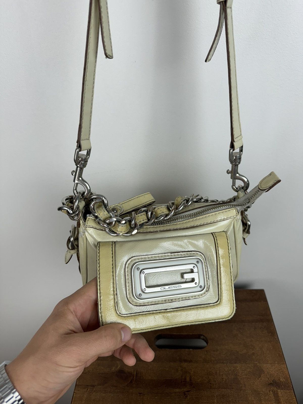 Guess Vintage hand bag Guess y2k original streetwear casual item Size ONE SIZE - 4 Thumbnail