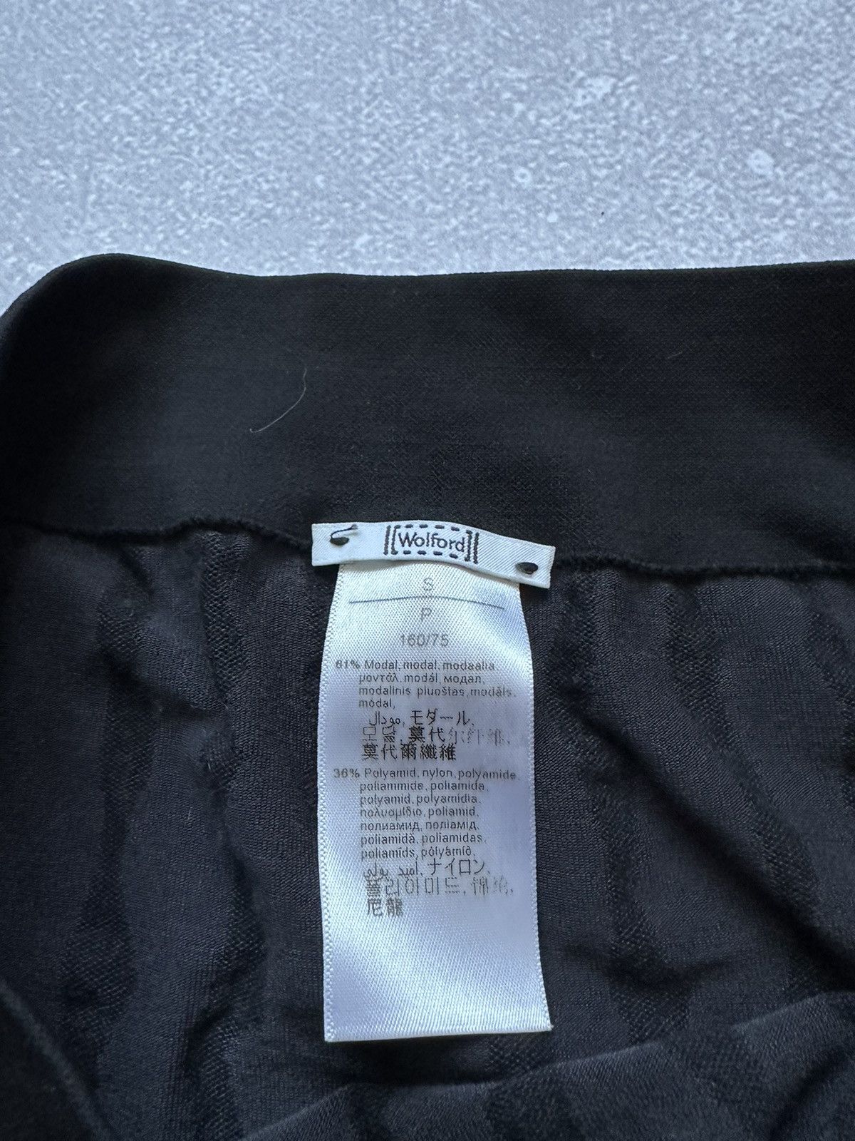 Wolford Mini Skirt Wolford size S Size 27" / US 4 / IT 40 - 7 Thumbnail