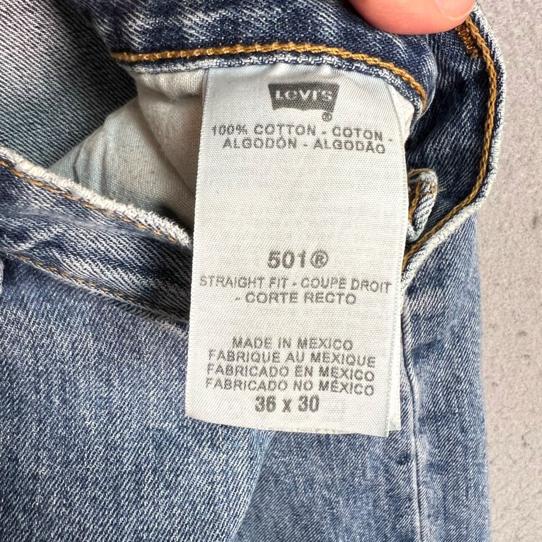 Levi's VINTAGE Levi's 501 Jeans Mens Straight Inseam 29 in 36 x 30 Blue Denim Cotton Cotton Denim | Levi's 501 | Jeans | Men Size US 36 / EU 52 - 4 Thumbnail