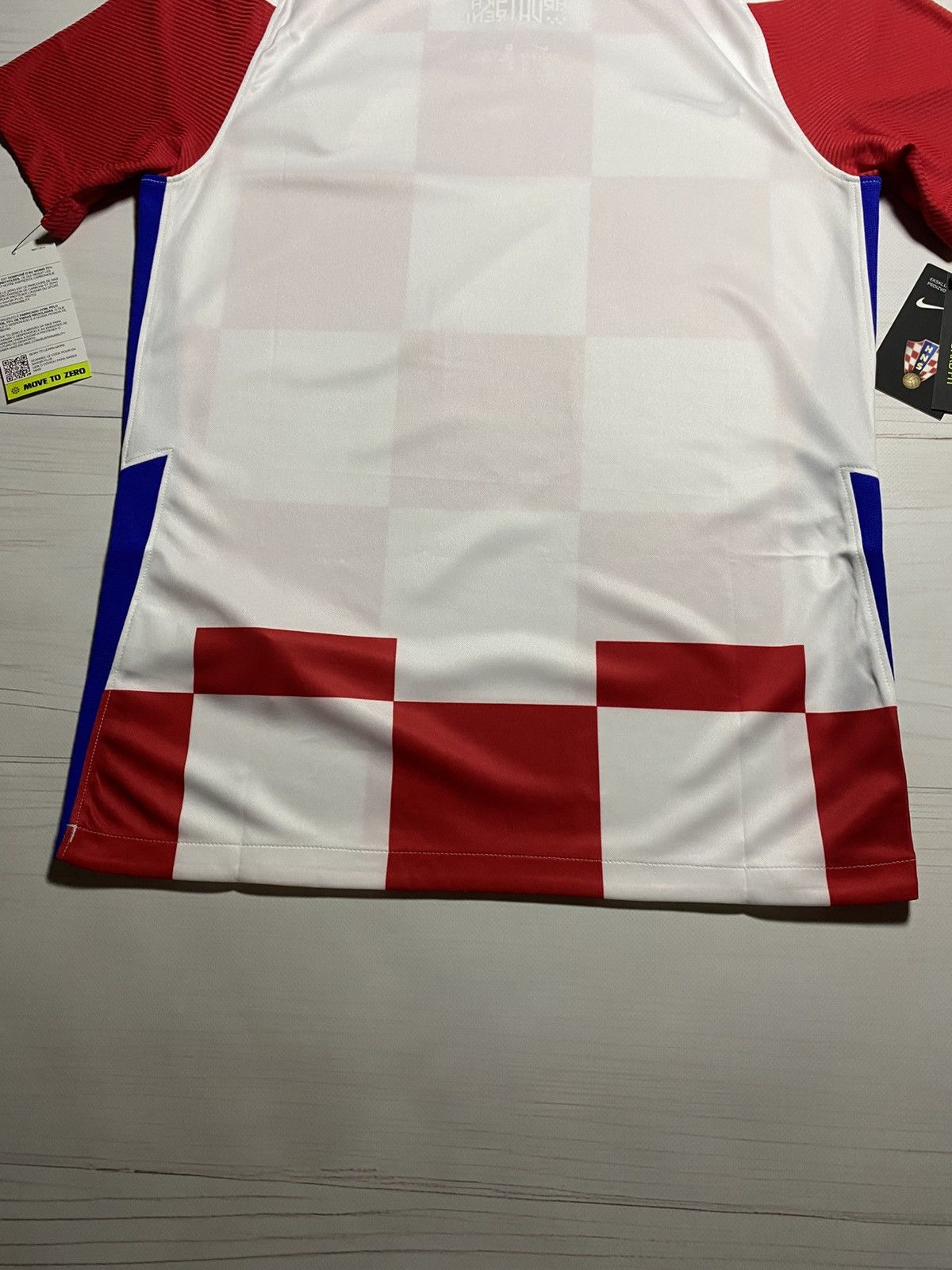 Nike NEW Nike Croatia 2020 home Soccer football y2k t shirt Size US S / EU 44-46 / 1 - 13 Thumbnail
