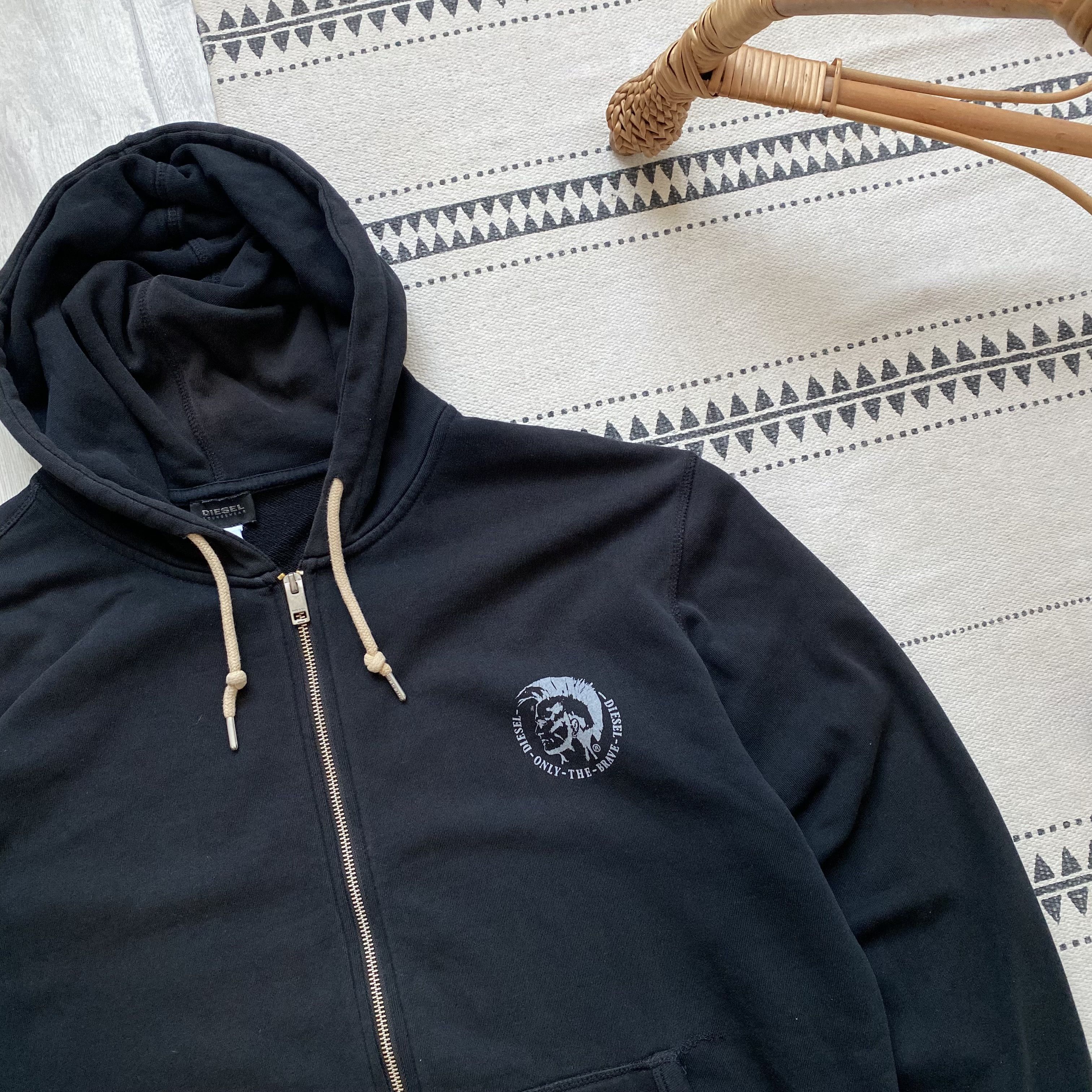 Diesel Vintage Diesel Black Zip Hoodie Y2K Logo Avant-garde Size US XL / EU 56 / 4 - 2 Thumbnail