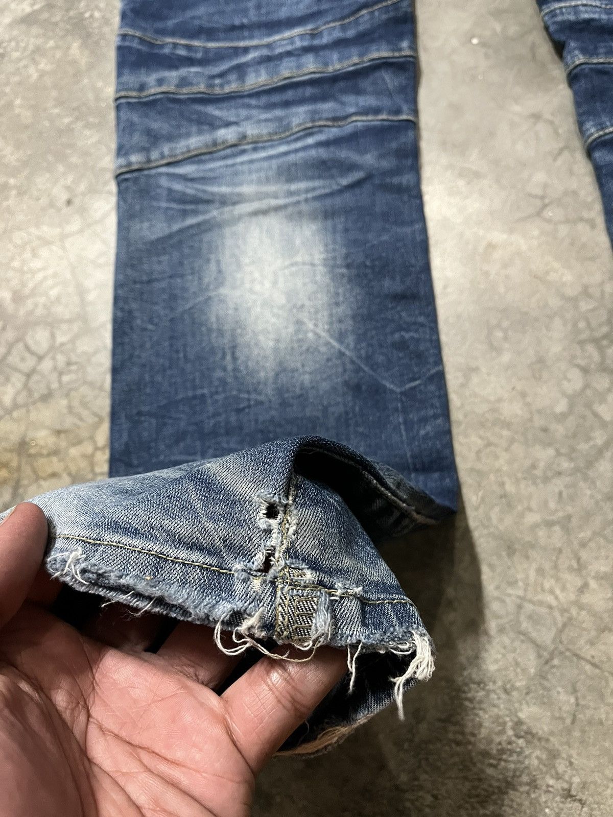 In The Attic In the attic stretchable biker pant like balmain distressed Size US 31 - 15 Thumbnail