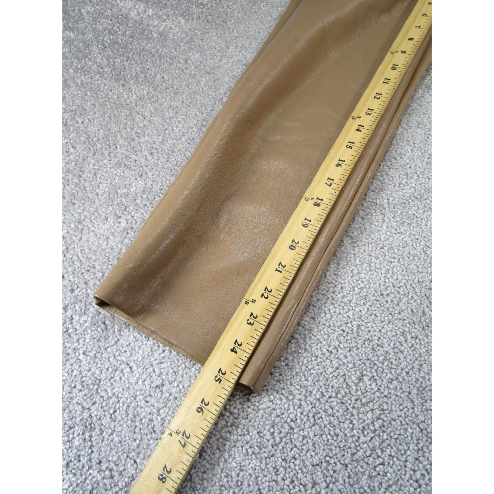 Vintage WILFRED Dress Pants Womens Regular 2 Beige Faux Leather Straight Zip Flat Front Size 26" / US 2 / IT 38 - 7 Thumbnail