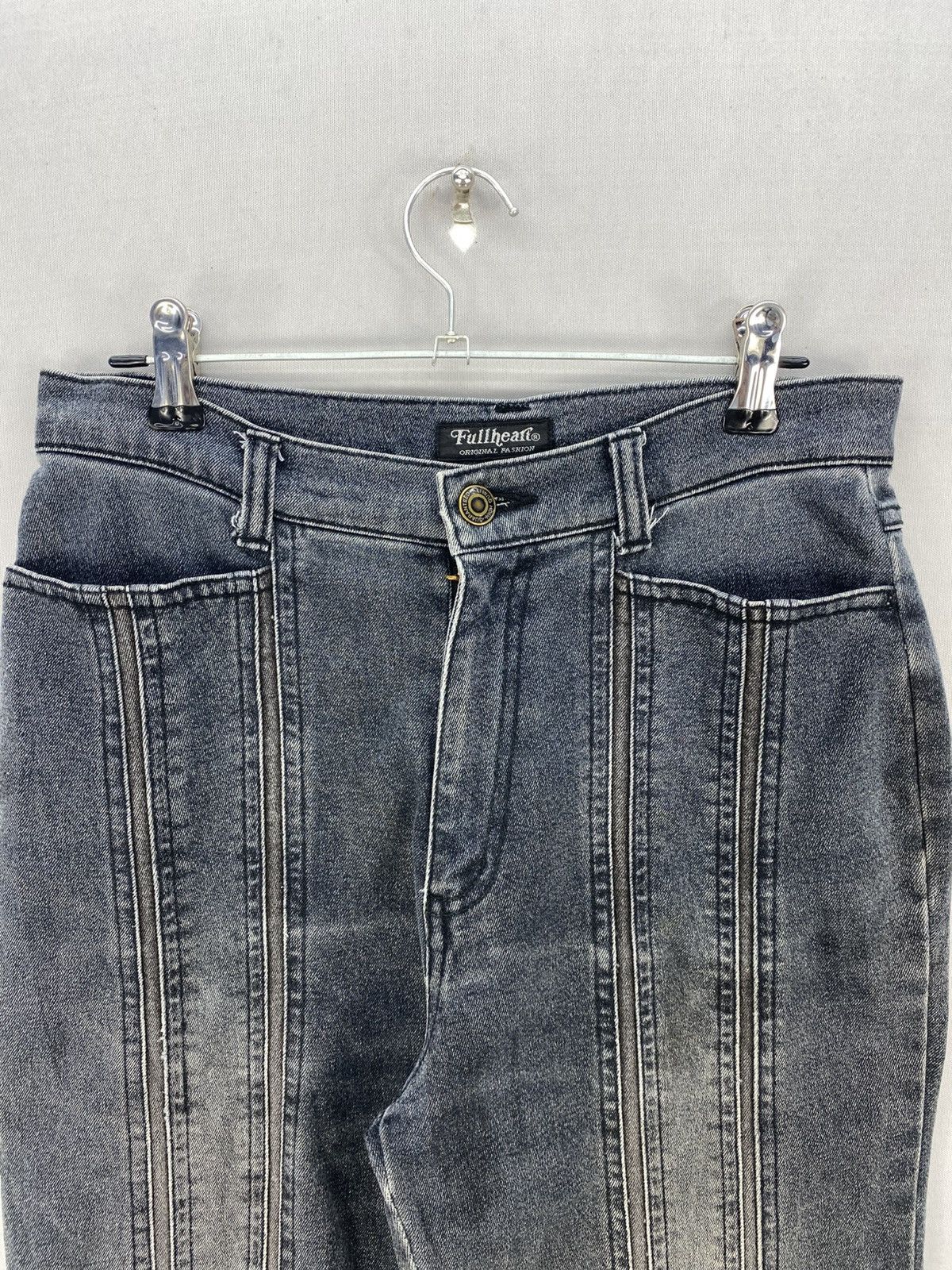Le Grande Bleu (L.G.B.) Vintage Y2K Fullheart Multi-Seam Flare Jeans Size 28" / US 6 / IT 42 - 9 Thumbnail