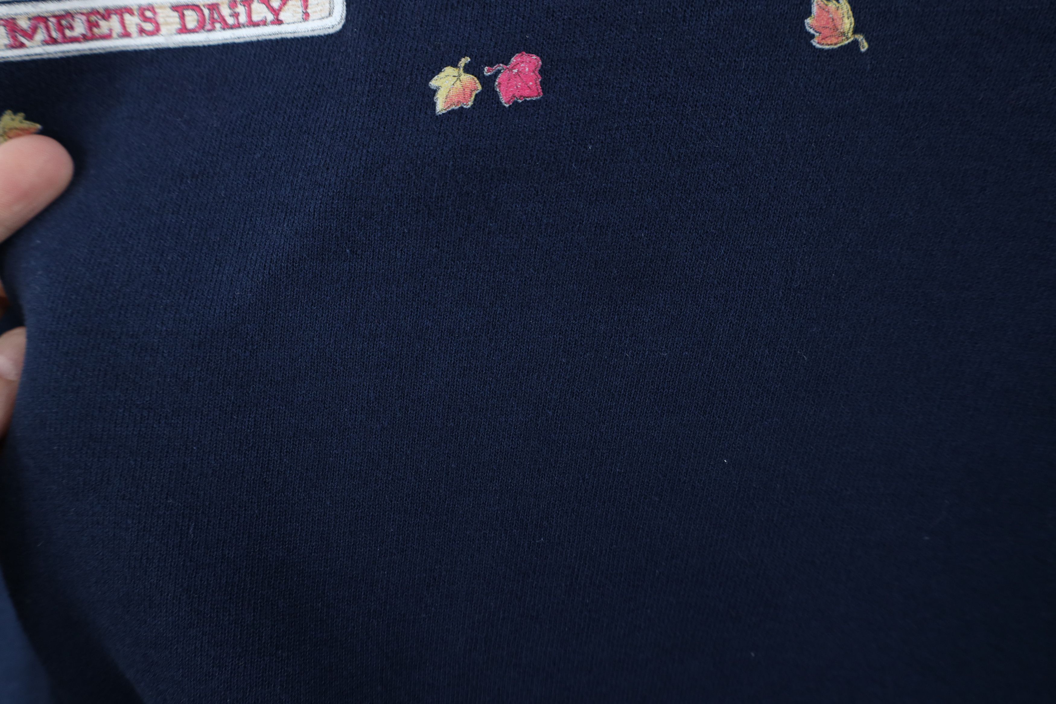 Vintage Vintage 90s Streetwear Kitten Bird Cat Lady Sweatshirt USA Size L / US 10 / IT 46 - 7 Thumbnail