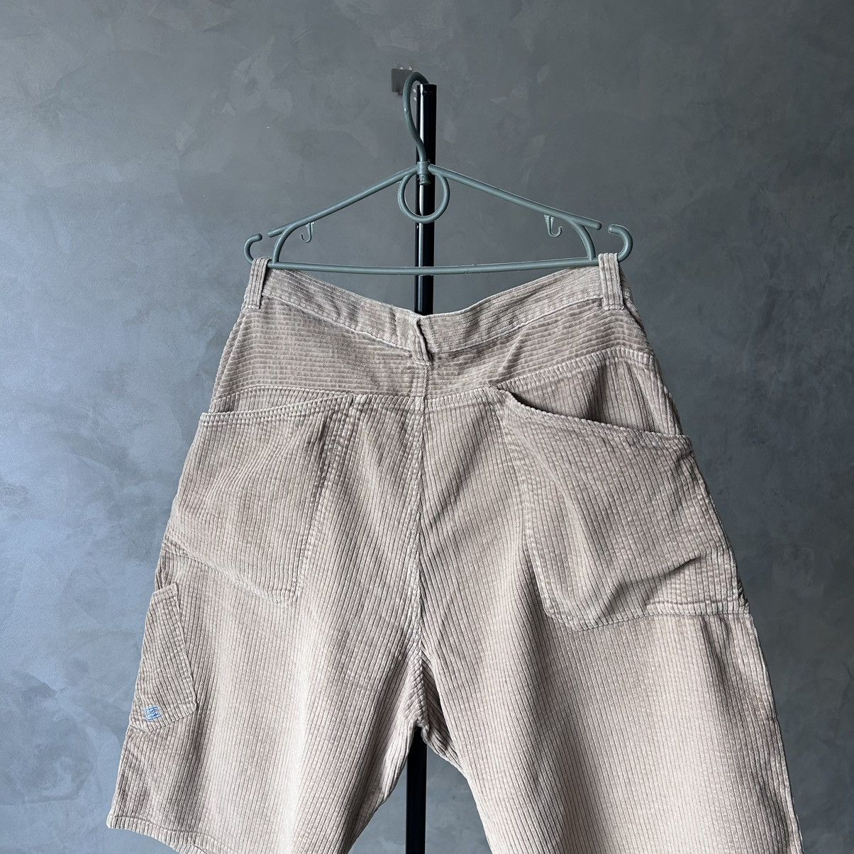 Billabong Vintage Billabong Corduroy Baggy Shorts Size US 36 / EU 52 - 9 Thumbnail