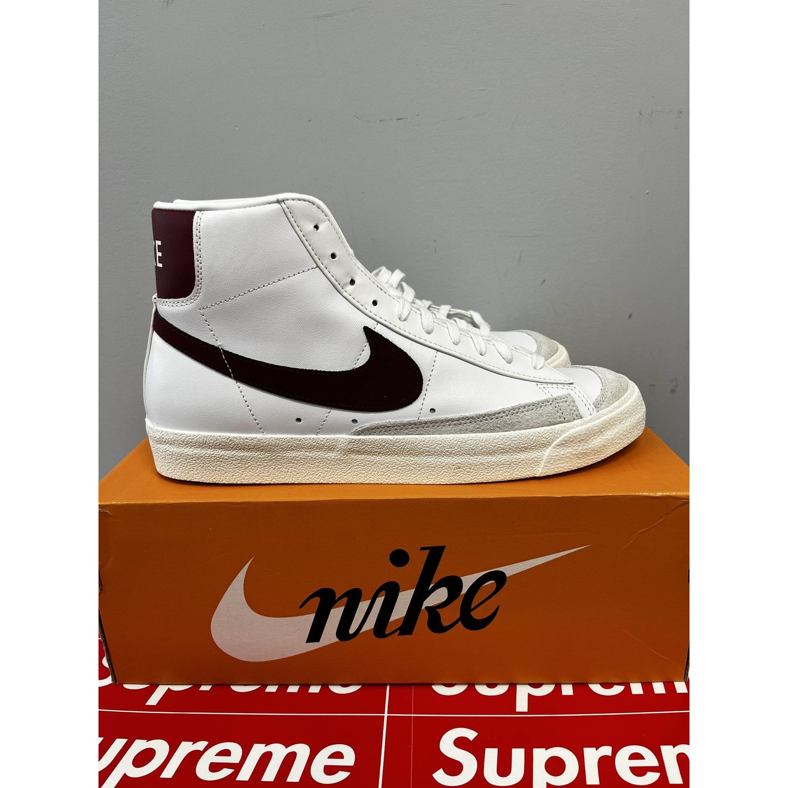 Nike Blazer Mid 77 White Team Red Size BRAND NEW SHIPS NOW