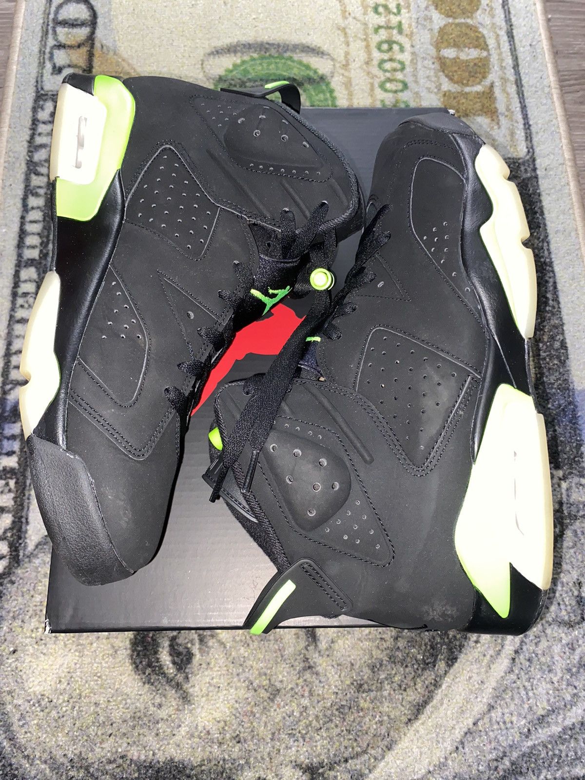 Jordan Brand × Nike Jordan 6 Retro Electric Green Size US 11.5 / EU 44-45 - 10 Thumbnail